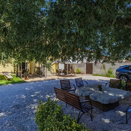 Appartement Nino-1 By Interhome Poreč