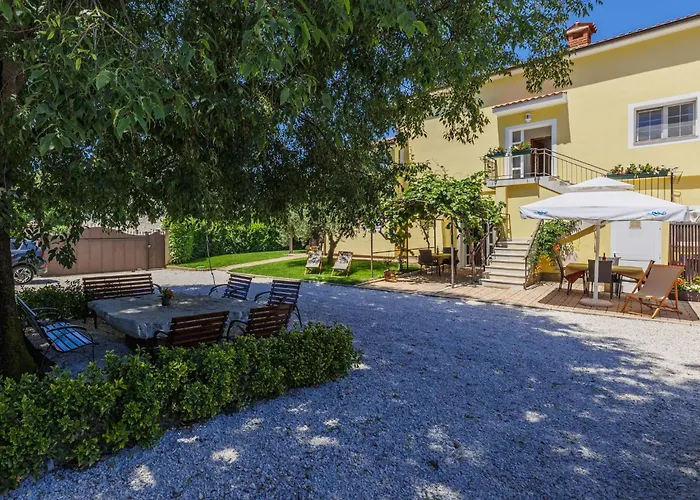 Appartamento Nino-1 By Interhome