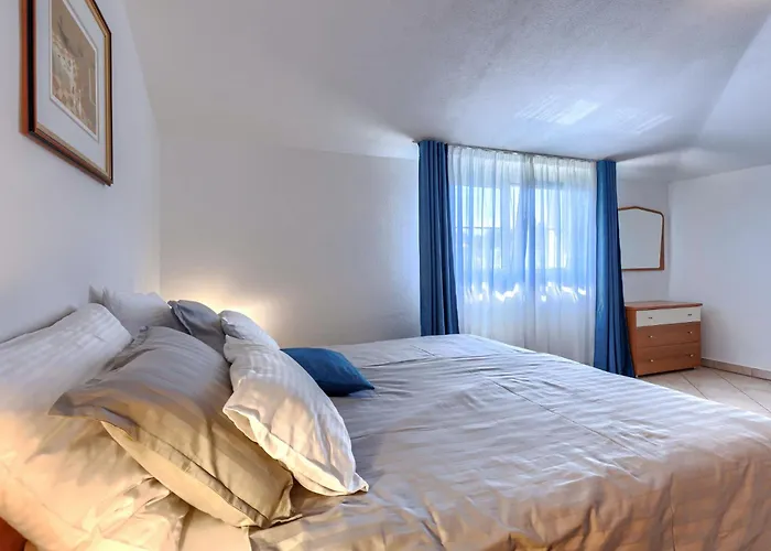 Apartman Nino-1 By Interhome