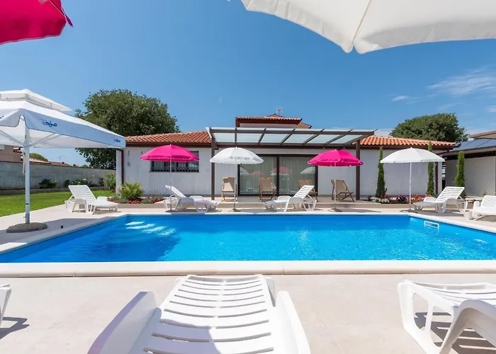 Apartman Nino-1 By Interhome